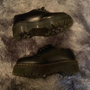Black Dr. Martens Oxfords size 8